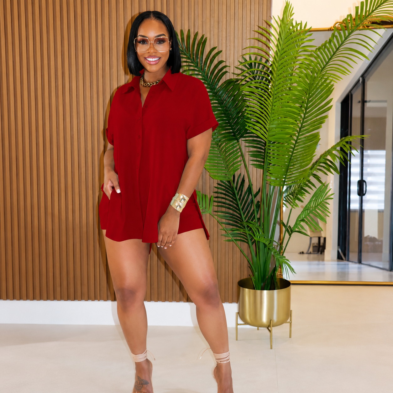 ❤️DEALS FOR YOU-Women's Chic Short Sleeve Top & Shorts 2-Piece Set