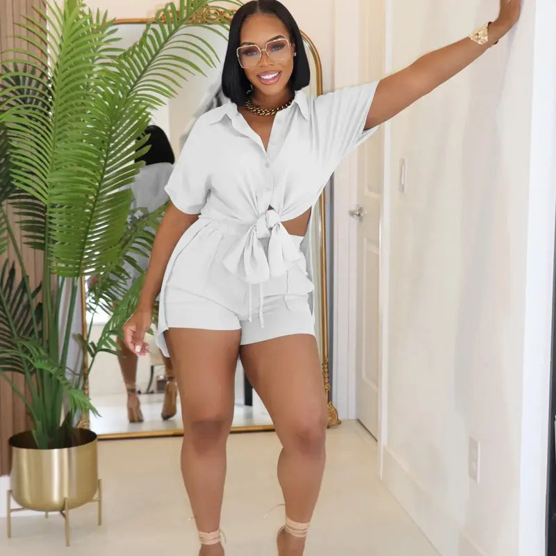 ❤️DEALS FOR YOU-Women's Chic Short Sleeve Top & Shorts 2-Piece Set